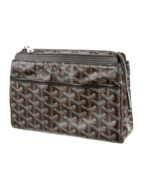 goyard toiletry bag cost|Goyard shoulder bag men's.